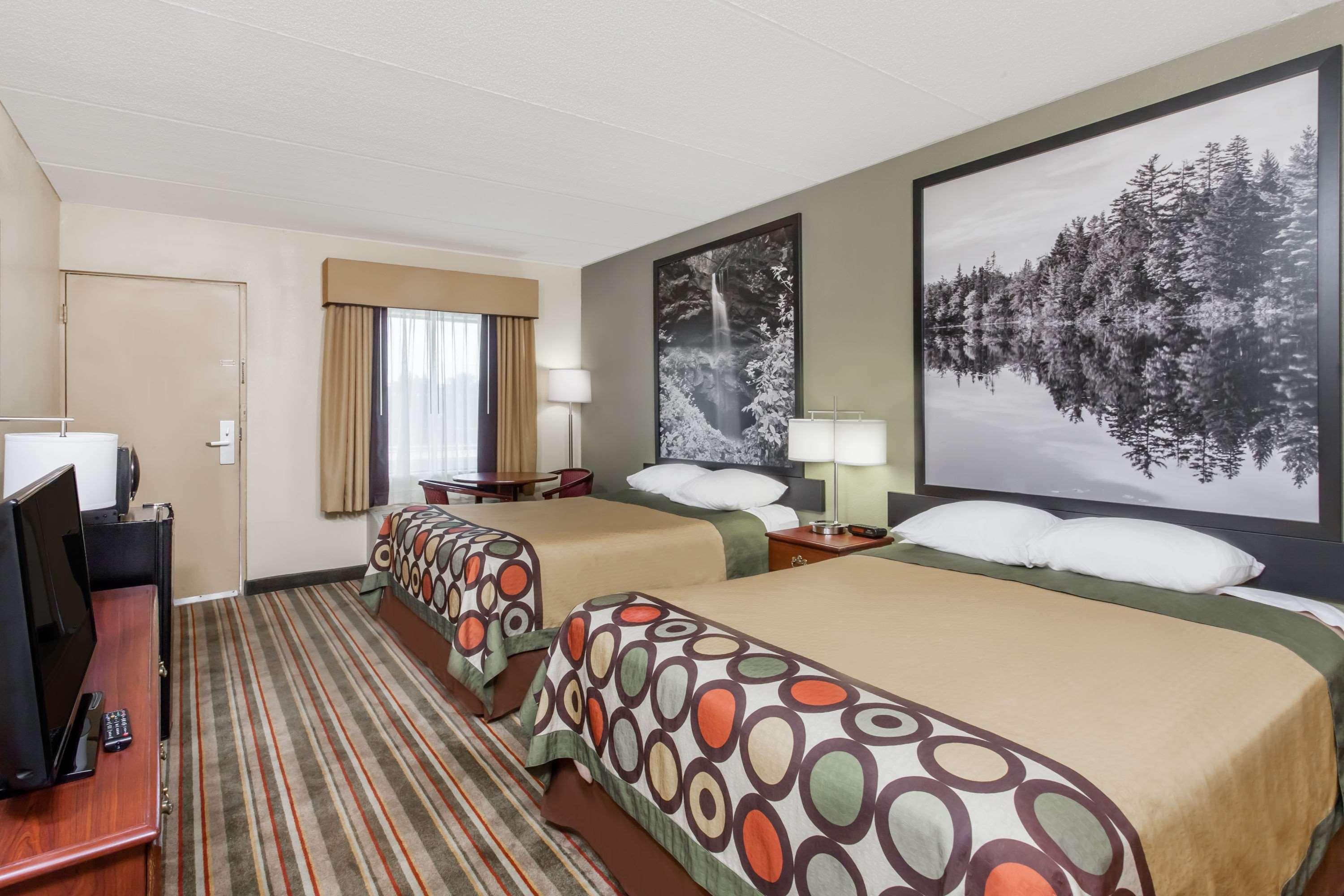 Clarion Pointe Valley Inn Kimball Esterno foto