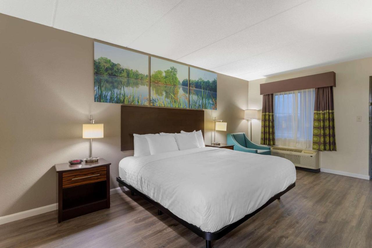 Clarion Pointe Valley Inn Kimball Esterno foto