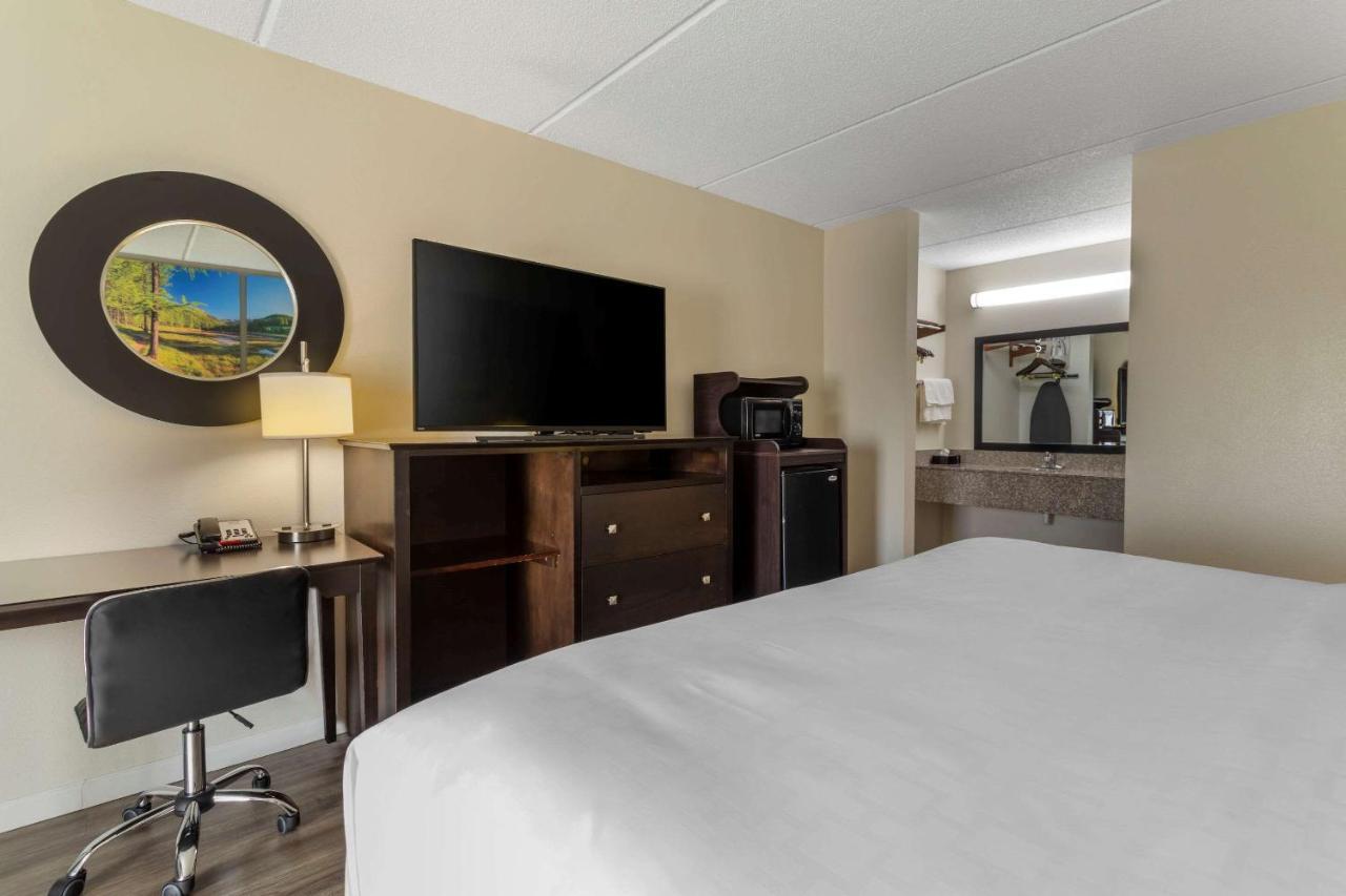 Clarion Pointe Valley Inn Kimball Esterno foto
